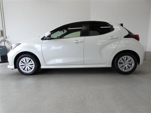 ヤリス ハイブリッドＺ　衝突被害軽減システム　メモリーナビ　フルセグ　バックカメラ　ＤＶＤ再生　ミュージックプレイヤー接続可　ドラレコ　スマートキー　ＥＴＣ　ＬＥＤヘッドランプ　オートクルーズコントロール　ワンオーナー（28枚目）