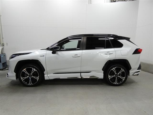 �g���^�F�蒆�ÎԂ́u�����O�����ۏ؁v�ł��B���w����̑��s�����͖������łP�N�Ԃ̖����ۏ؂����Ă��܂��B