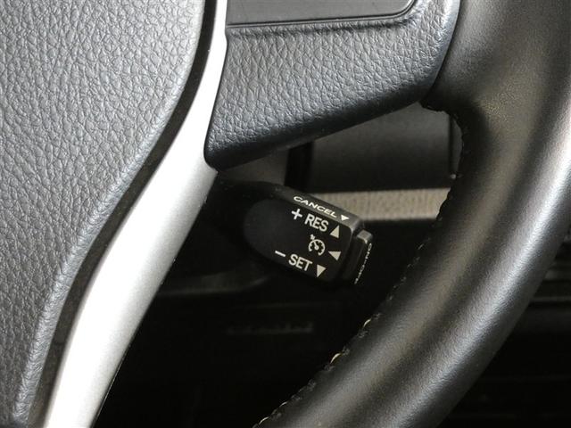 ヴォクシー ＺＳ　煌ＩＩＩ　衝突被害軽減システム　メモリーナビ　ワンセグ　バックカメラ　ミュージックプレイヤー接続可　ドラレコ　スマートキー　ＥＴＣ　ＬＥＤヘッドランプ　両側電動スライド　３列シート　ウオークスルー　ワンオーナー（6枚目）