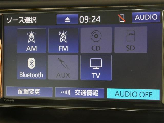 ヴォクシー ＺＳ　煌ＩＩＩ　衝突被害軽減システム　メモリーナビ　ワンセグ　バックカメラ　ミュージックプレイヤー接続可　ドラレコ　スマートキー　ＥＴＣ　ＬＥＤヘッドランプ　両側電動スライド　３列シート　ウオークスルー　ワンオーナー（8枚目）