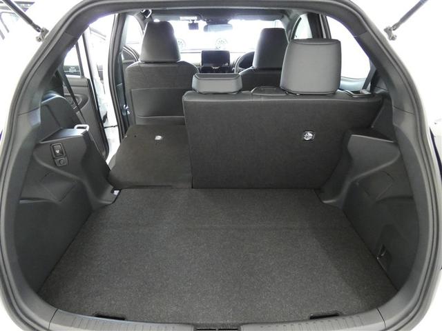 ヤリス ハイブリッドＺ　衝突被害軽減システム　メモリーナビ　フルセグ　バックカメラ　ミュージックプレイヤー接続可　ドラレコ　スマートキー　ＥＴＣ　ＬＥＤヘッドランプ　オートクルーズコントロール　ワンオーナー（24枚目）