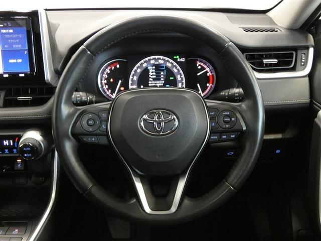 ＲＡＶ４ Ｇ　Ｚパッケージ　衝突被害軽減システム　メモリーナビ　フルセグ　バックカメラ　ＤＶＤ再生　サンルーフ　４ＷＤ　スマートキー　ＥＴＣ　ＬＥＤヘッドランプ　オートクルーズコントロール　ワンオーナー　アルミホイール（5枚目）