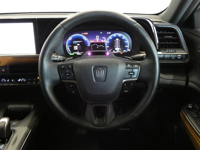 �X�e�A�����O�X�C�b�`�t���ł��B���S�����̐ؑւ�A�I�[�f�B�I�A�f�B�X�v���C�A���[�_�[�N���[�Y�R���g���[�����쎞�Ƀn���h�������𗣂����ƂȂ�����\�ň��S�^�]�ɂ���^�����֗��ȑ����ł��B