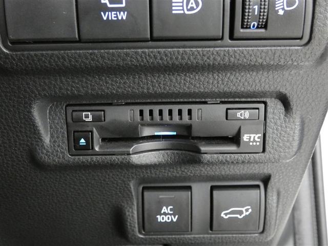 カローラクロス ハイブリッド　Ｚ　衝突被害軽減システム　メモリーナビ　フルセグ　バックカメラ　ミュージックプレイヤー接続可　４ＷＤ　スマートキー　ＥＴＣ　ＬＥＤヘッドランプ　オートクルーズコントロール　ワンオーナー　アルミホイール（12枚目）