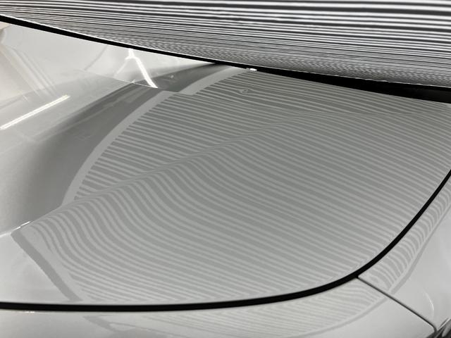 アルファード Ｚ　雹害　純正ナビ　フルセグ　両側パワースライドドア　デジタルインナーミラー　シートヒーター／ベンチレーター　アドバンストパーク　ステアリングヒーター　スペアタイヤ　左右独立ムーンルーフ　ＴＳＳ　ＰＶＭ（7枚目）