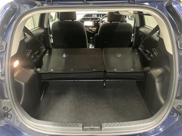 アクア Ｓスタイルブラック　ＴＳＳ　全方位モニター　純正メモリーナビ　ＩＣＳ　ＥＴＣ　ＬＥＤヘッドライト　バックモニター　ＬＫＡ　ブルートゥース　ワンセグ　ＡＵＸ　シートヒーター　オートエアコン　ＣＤ再生機能　スマートキー（32枚目）