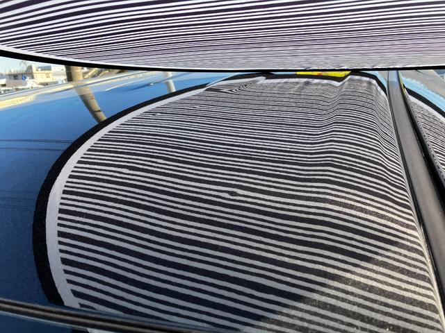 ヴォクシー ハイブリッドＳ－Ｚ　ヒョウ害　純正ナビ　パノラミックビューモニター　フルセグＴＶ　ＣＤ　ＤＶＤ　両側パワースライドドア　パワーバックドア　快適利便ＰＫＧ　ドライビングサポートＰＫＧ　アドバンストパーク　雹害（16枚目）