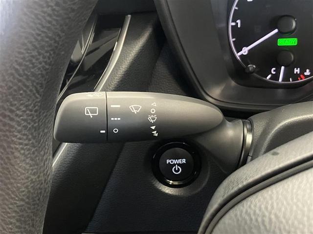 ワイパー・ウォッシャースイッチの操作レバーです。