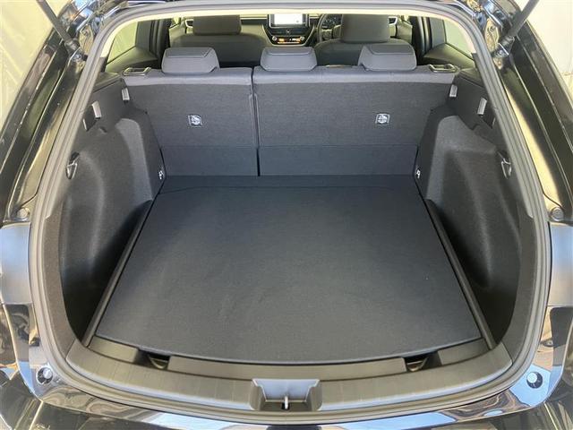 お友達と一緒に行くお買い物でも、荷室があるので、帰りもゆったり帰れそうですね。お子様と一緒のお出掛けでも役立ちそうです。