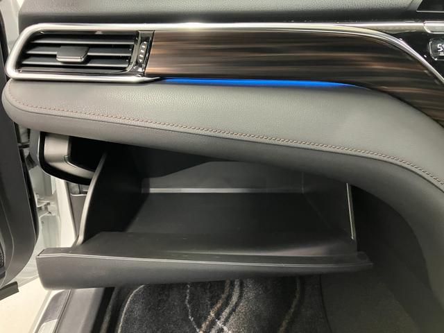 ������Ƃ����Ƃ���͎��[�{�b�N�X�ɂ��Ȃ��Ă��܂��B�ԓ��̓T�C�Y�����܂��Ă���̂ŁA���[�����Ȃ��Ǝv���Ă���A�i�^�I�����S���������B���܂��܂ȂƂ���Ɏ��[���B��Ă����ł���