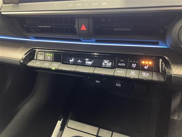 �I�[�g�G�A�R���͉��x��ݒ肷�邾���ŁA�����ŕ��ʂȂǂ�ݒ肵�Ă���܂��B�^�]���Ȃ��瑀����K�v�Ȃ��̂ŁA���S�������サ�܂��B