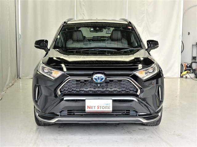 ＲＡＶ４ ＰＨＶ Ｇ　Ｚ　ＴＳＳ　純正メモリーナビ　Ｂカメラ　ステアリングヒーター　シートヒーター　ベンチレーション　フルセグテレビ　ＥＴＣ　デジタルインナーミラー　スマートキー　ＬＥＤ　合成皮革　社外前後ドラレコ（4枚目）