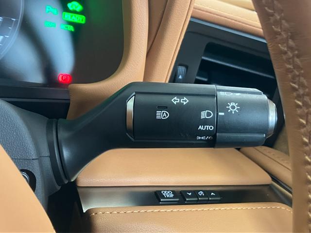 LC LC500h Lパッケージ LSS 純正ナビ ガラスルーフ カラーヘッドアップディスプレイ バックモニター シートヒーター/ベンチレーター Bluetooth接続 フルセグTV DVD再生 パワーシート 純正20インチアルミ(20枚目)
