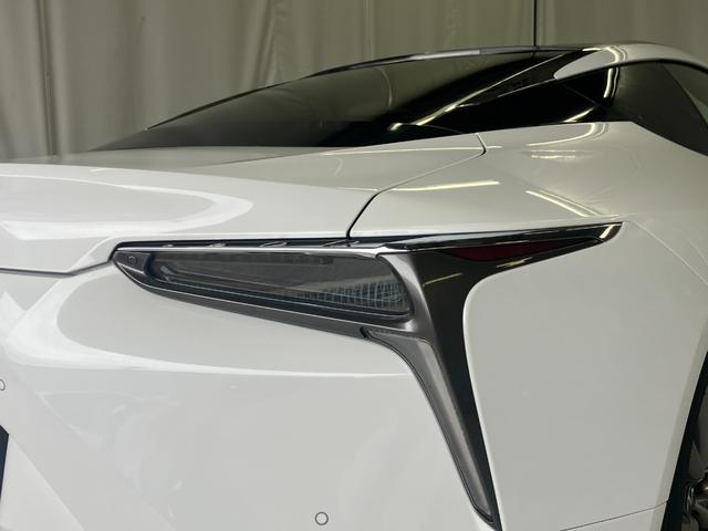 LC LC500h Lパッケージ LSS 純正ナビ ガラスルーフ カラーヘッドアップディスプレイ バックモニター シートヒーター/ベンチレーター Bluetooth接続 フルセグTV DVD再生 パワーシート 純正20インチアルミ(38枚目)