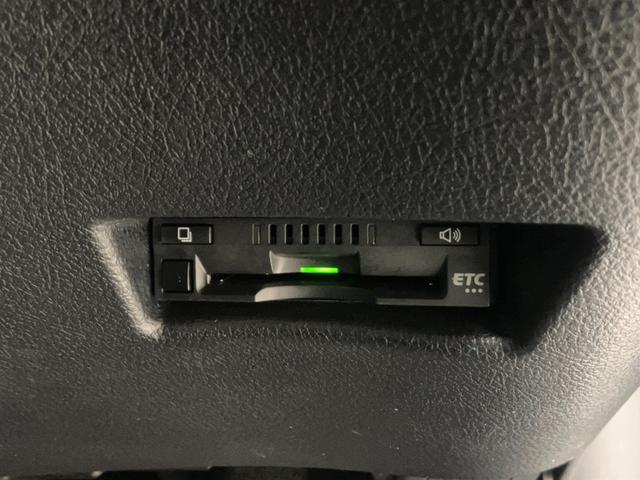 シエンタ G グランパー トヨタセーフティセンス 純正メモリーナビ(NSZT-W068T) フルセグTV DVD再生 パノラミックビューモニター 両側パワースライドドア LEDヘッドライト スペアタイヤ アイドリングストップ(28枚目)