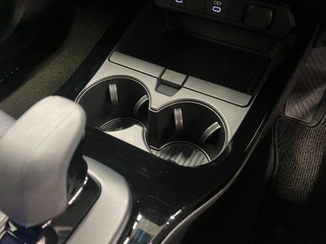 プリウス U TSS 純正ディスプレイオーディオ パノラミックビューモニター ブラインドスポットモニター フルセグTV 1500Wコンセント ETC2.0 Bluetooth接続 純正17インチアルミホイール(24枚目)