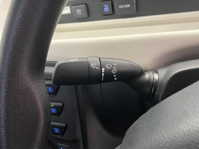 シーポッド Ｇ　プリクラッシュセーフティ　クリアランスソナー　パーキングサポートブレーキ　プッシュスタート　スマートキー　シートヒーター　１５００Ｗコンセント　電動格納ミラー　１００Ｖ／２００Ｖ充電ケーブル（15枚目）