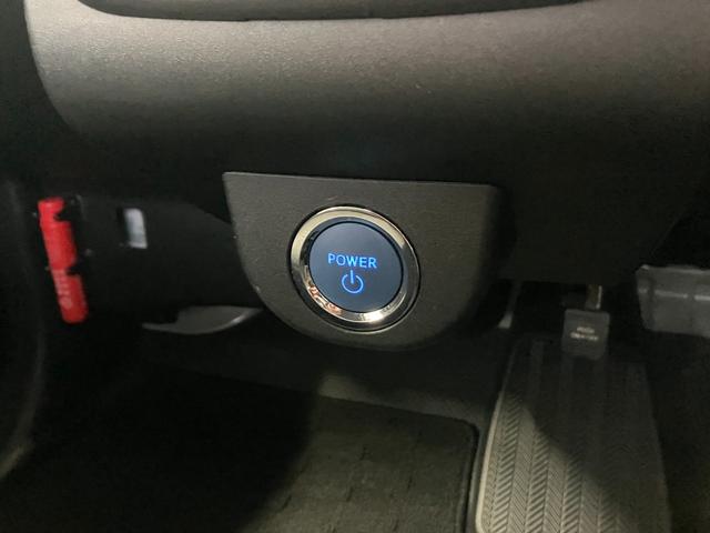 シーポッド Ｇ　プリクラッシュセーフティ　クリアランスソナー　パーキングサポートブレーキ　プッシュスタート　スマートキー　シートヒーター　１５００Ｗコンセント　電動格納ミラー　１００Ｖ／２００Ｖ充電ケーブル（20枚目）