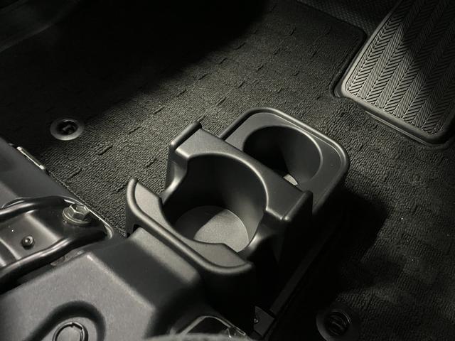 シーポッド Ｇ　プリクラッシュセーフティ　クリアランスソナー　パーキングサポートブレーキ　プッシュスタート　スマートキー　シートヒーター　１５００Ｗコンセント　電動格納ミラー　１００Ｖ／２００Ｖ充電ケーブル（21枚目）