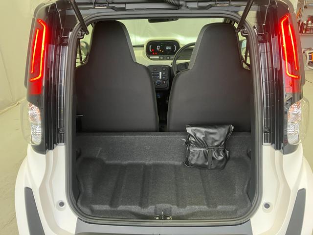 シーポッド Ｇ　プリクラッシュセーフティ　クリアランスソナー　パーキングサポートブレーキ　プッシュスタート　スマートキー　シートヒーター　１５００Ｗコンセント　電動格納ミラー　１００Ｖ／２００Ｖ充電ケーブル（27枚目）