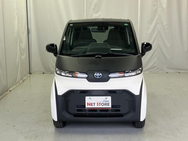 シーポッド Ｇ　プリクラッシュセーフティ　クリアランスソナー　パーキングサポートブレーキ　プッシュスタート　スマートキー　シートヒーター　１５００Ｗコンセント　電動格納ミラー　１００Ｖ／２００Ｖ充電ケーブル（32枚目）