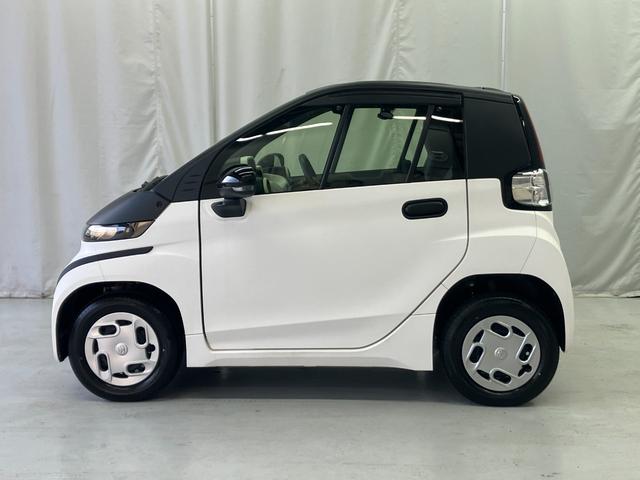 シーポッド Ｇ　プリクラッシュセーフティ　クリアランスソナー　パーキングサポートブレーキ　プッシュスタート　スマートキー　シートヒーター　１５００Ｗコンセント　電動格納ミラー　１００Ｖ／２００Ｖ充電ケーブル（33枚目）