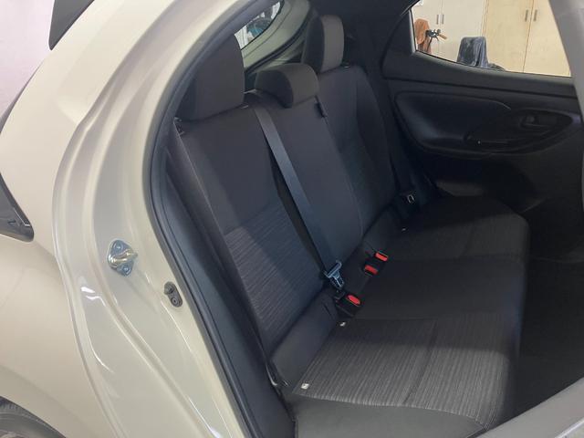 ヤリス Ｚ　トヨタセーフティセンス　純正ディスプレイオーディオナビ　バックモニター　レーダークルーズコントロール　シートヒーター　ＬＥＤヘッドライト　純正ドライブレコーダー　プッシュスタート　スマートキー（31枚目）