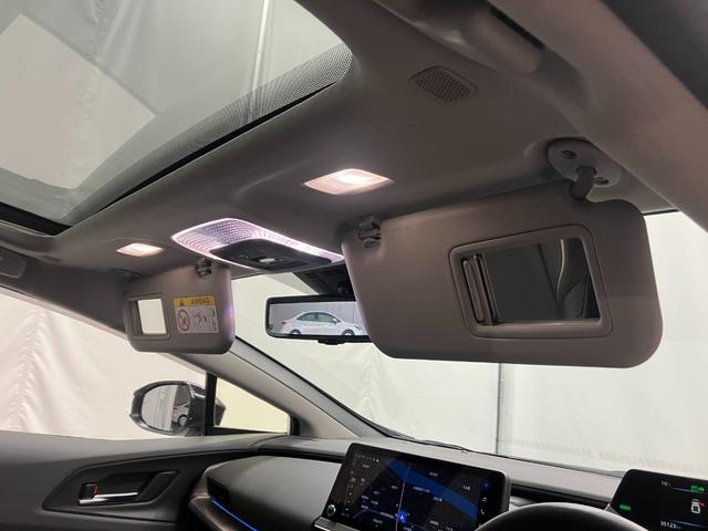 プリウス Ｚ　プラグインハイブリッド　ＴＳＳ　全方位モニター　ブラインドスポットモニター　アドバンストパーク　ステアリングヒーター　シートエアコン　１５００Ｗコンセント　パワーバックドア　ＥＴＣ２．０（30枚目）