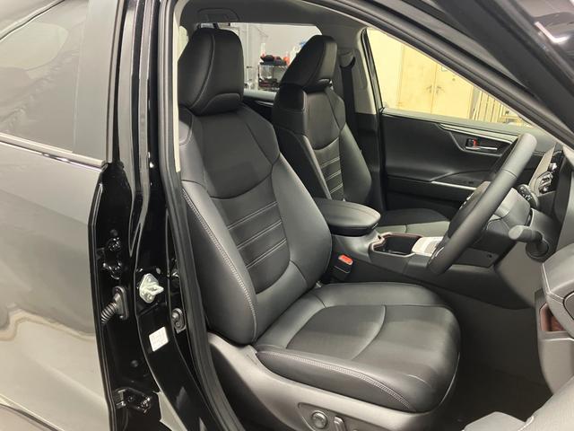 RAV4 G ヒョウ害 TSS 純正ディスプレイオーディオナビ パノラミックビューモニター ブラインドスポットモニター デジタルインナーミラー 寒冷地仕様 スペアタイヤ フルセグ シートヒーター/ベンチレータ 雹害(31枚目)