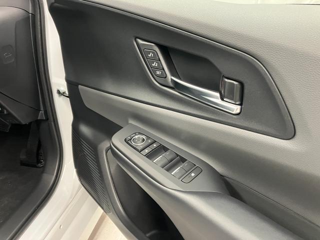 �������A�p���[�E�C���h�E�����Ă���܂��B�����^�b�`�ő��̊J���\�ł��I