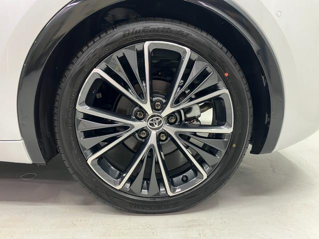 �����P�X�C���`�A���~�𑕔����āA�����ڂ��ǍD�ł��B�N���}�͂���ς�O������؂ɂ������ł���ˁB�����A���~�͍��������x�ŁA�N���}�Ƀ}�b�`���܂��B