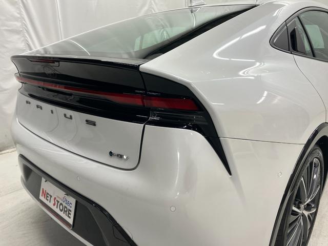 �h�b�r�ł��B�ڂ̑O�̕ǂƂ̏Փ˂�����邱�Ƃ��ŗD��Ƀh���C�o�[���A�N�Z���𓥂�ł��u���[�L�������ł�������S�����ł��B