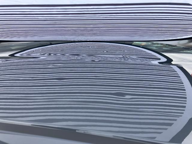 ���[�t�ɁA�P�����`�T�����قǂ̂ւ��݂���������ԗ��ƂȂ��Ă���܂��B