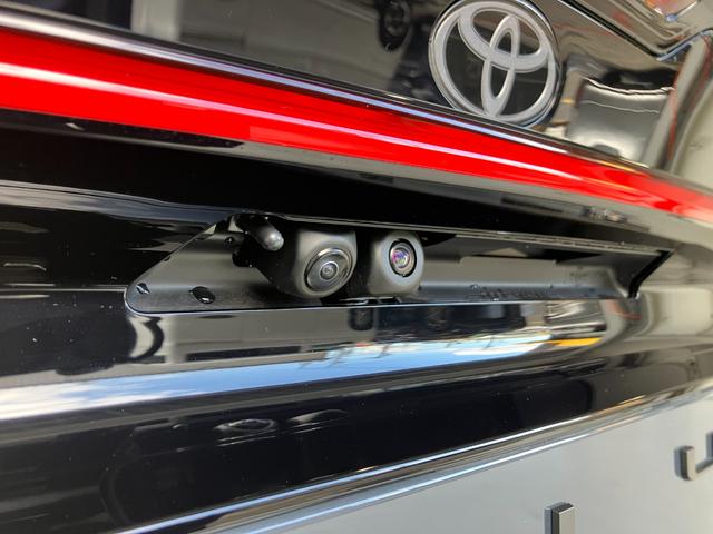 �Ԍɓ�������C���̃o�b�N�J�������t���āA����m�F�����N���N����S�ɎԌɓ�����\�ł��B�֗��ȋ@�\�ł����A�o�b�N�J�������ߐM�����A�ڎ������Y��Ȃ��B