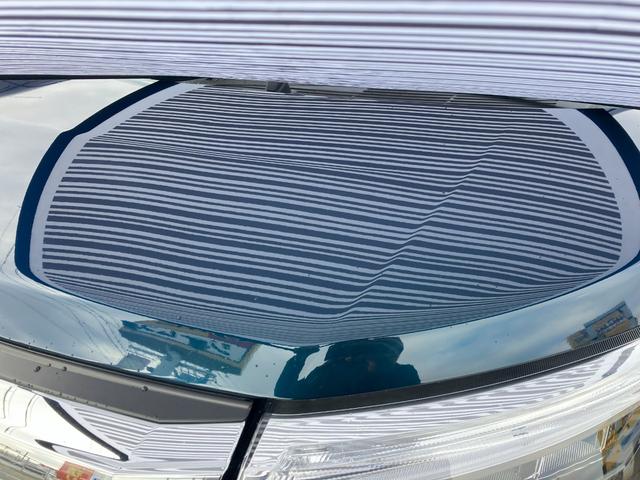 ルーミー カスタムＧ　ヒョウ害　スマートアシスト　９インチディスプレイオーディオ　パノラミックビューモニター　フルセグ　両側パワースライドドア　シートヒーター　クルーズコントロール　ＬＥＤヘッドライト　１４インチＡＷ　雹害（9枚目）