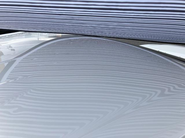 ���[�t�ɁA�P�����`�T�����قǂ̂ւ��݂���������ԗ��ƂȂ��Ă���܂��B