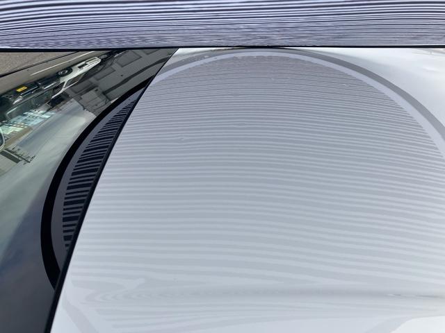 ���[�t�ɁA�P�����`�T�����قǂ̂ւ��݂���������ԗ��ƂȂ��Ă���܂��B