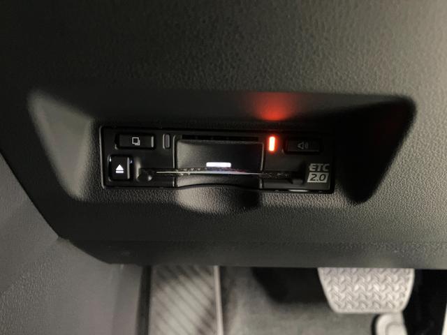 ���������������ɂ���ɂ͂���ς�d�s�b�ł��B�i�r�A���̂d�s�b�𑕔����Ă���̂ŁA�ʏ�̂d�s�b�@�\�ɉ����A�i�r�Q�[�V�����ŗ��p������Q�[�g�ʉߎ��̗������\������܂��B