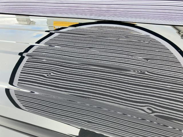 ���[�t�ɁA�P�����`�T�����قǂ̂ւ��݂���������ԗ��ƂȂ��Ă���܂��B