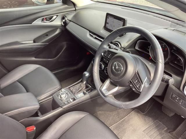 ＣＸ－３ ２０Ｓ　プロアクティブ　Ｓパッケージ　２０Ｓ　ＰＲＯＡＣＴＩＶＥ　Ｓ－ＰＫＧ　ＡＢＳ／ＷＡＢ　パワーシート　フルオートエアコン　３６０°ビューモニター　ＥＴＣ　純正ア（3枚目）