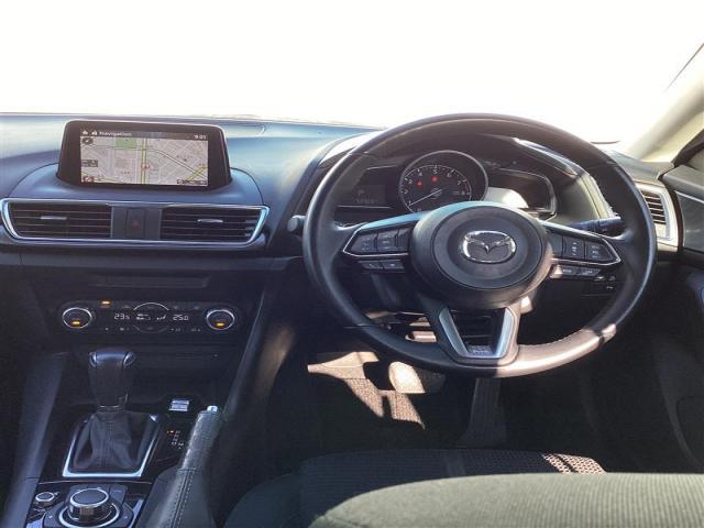 アクセラスポーツ １５Ｓ　プロアクティブ　１５Ｓ　プロアクティブ　衝突被害軽減ブレーキ　レーダークルーズコントロール　ＥＴＣ　ドライブレコーダー　バックカメラ　オートエア（4枚目）