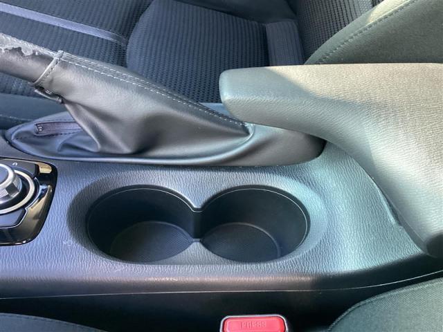 アクセラスポーツ １５Ｓ　プロアクティブ　１５Ｓ　プロアクティブ　衝突被害軽減ブレーキ　レーダークルーズコントロール　ＥＴＣ　ドライブレコーダー　バックカメラ　オートエア（16枚目）