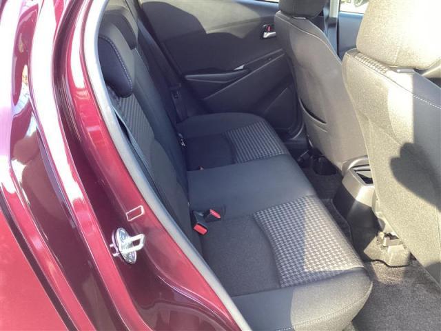 デミオ １３Ｓ　１３Ｓ　オートエアコン　シートヒーター　ＥＴＣ　マツダコネクトＳＤナビ　衝突被害軽減ブレーキ　バックカメラ（6枚目）