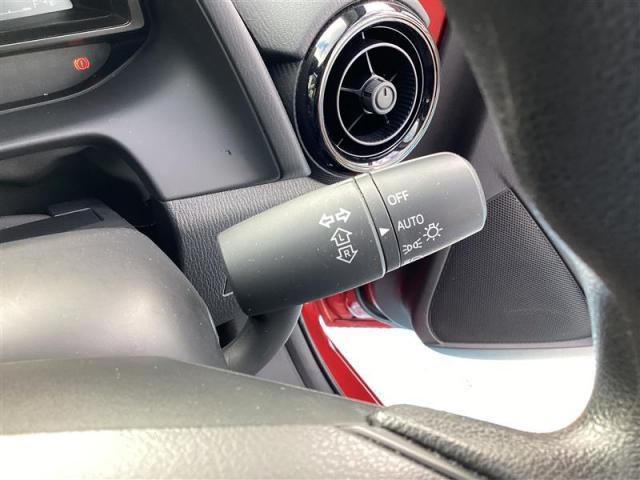 �w�b�h���C�g�́A�֗��ȃI�[�g���C�g�ł��B