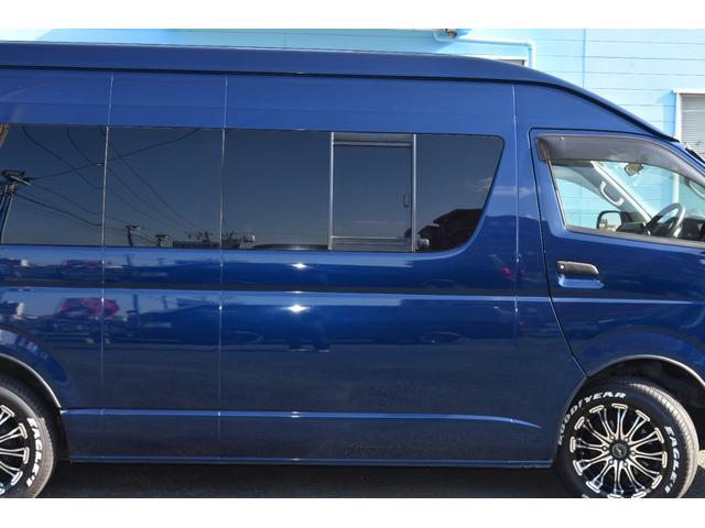 レジアスエースバン スーパーロングワイドＤＸ　ＧＬパック　３．０Ｌディーゼルターボ　リアクーラー・リアヒーター付き　純正ナビ（走行中ＴＶ視聴可！）　車検対応社外１７インチアルミホイール（ブラックダイアモンド）＆ホワイトレタータイヤのナスカープラス！（14枚目）