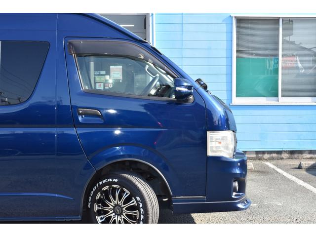 レジアスエースバン スーパーロングワイドＤＸ　ＧＬパック　３．０Ｌディーゼルターボ　リアクーラー・リアヒーター付き　純正ナビ（走行中ＴＶ視聴可！）　車検対応社外１７インチアルミホイール（ブラックダイアモンド）＆ホワイトレタータイヤのナスカープラス！（15枚目）