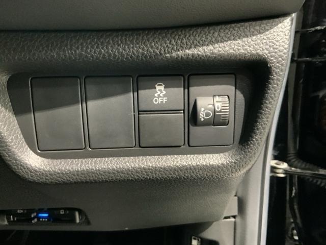 WR-V Z+ブラックスタイル HSENSING新車保証試乗車ワンオ-ナ- オートクルーズコントロール ETC LEDヘッドランプ フルセグ 盗難防止システム 衝突被害軽減システム USB スマートキー リアカメラ(14枚目)