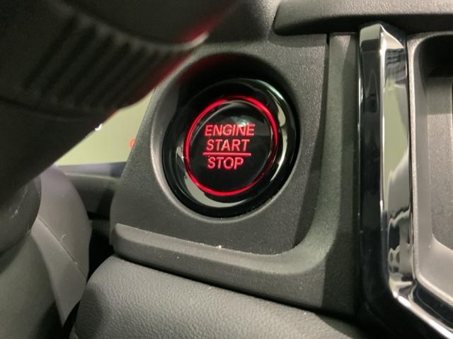 WR-V Z+ブラックスタイル HSENSING新車保証試乗車ワンオ-ナ- オートクルーズコントロール ETC LEDヘッドランプ フルセグ 盗難防止システム 衝突被害軽減システム USB スマートキー リアカメラ(15枚目)