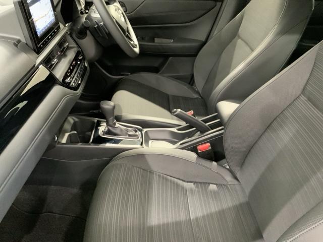 WR-V Z+ブラックスタイル HSENSING新車保証試乗車ワンオ-ナ- オートクルーズコントロール ETC LEDヘッドランプ フルセグ 盗難防止システム 衝突被害軽減システム USB スマートキー リアカメラ(27枚目)