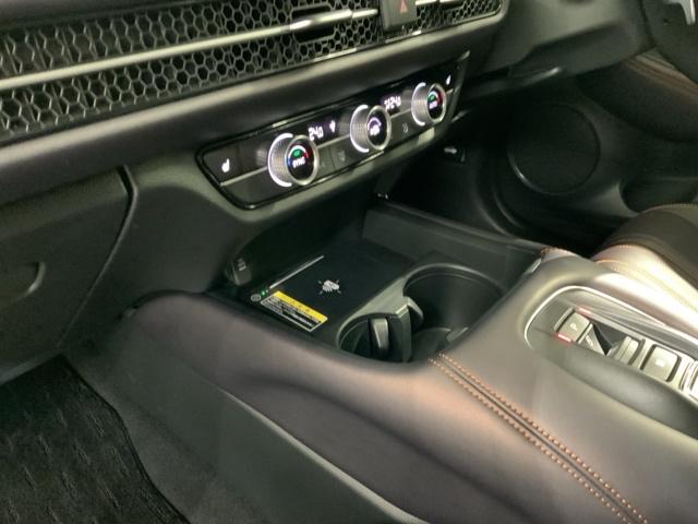 ZR-V e:HEVZ HSENSING 新車保証 試乗車 ワンオ-ナ- Bカメラ サイドエアバック パワ-シ-ト ナビTV LEDヘッドライト USB接続 地デジ Sヒーター 禁煙 サポカー ETC車載器 スマートキー(26枚目)